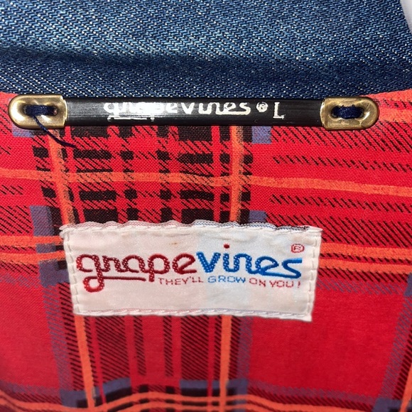 Women’s Vintage Demin jacket - grape vines - lined - size L - Picture 4 of 4